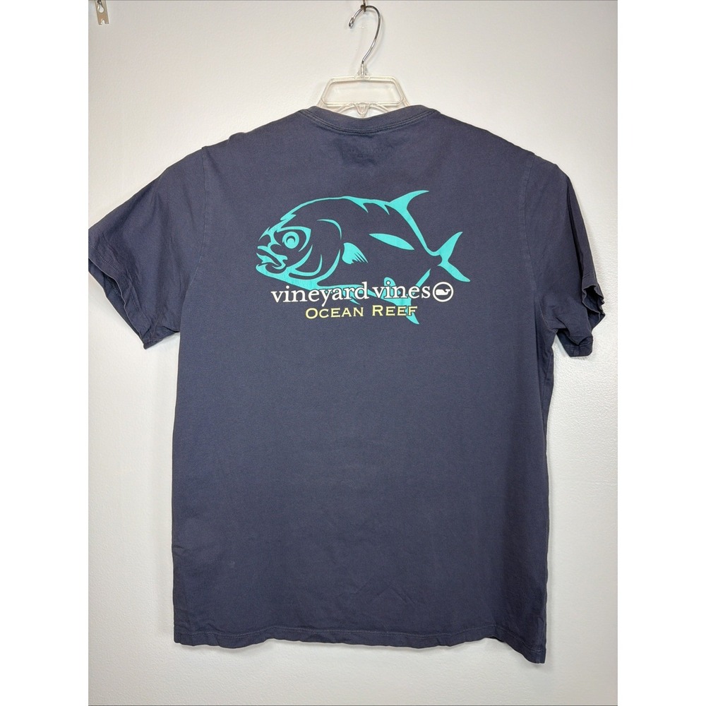 Vineyard Vines Fish T Shirt Men's Large Ocean Reef Martha's Vineyard Flags